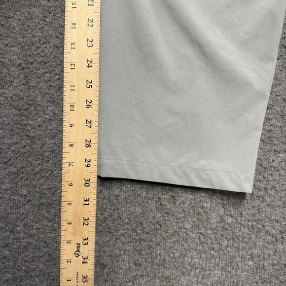 NWT Fabletics The Only Pant Classic Fit Men's 42x30* Gray Stretch Pockets Active - Picture 7 of 7